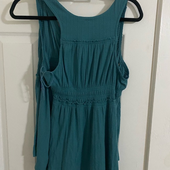 Free People Beach Bound Plunging V Neck Tank top - Picture 2 of 3